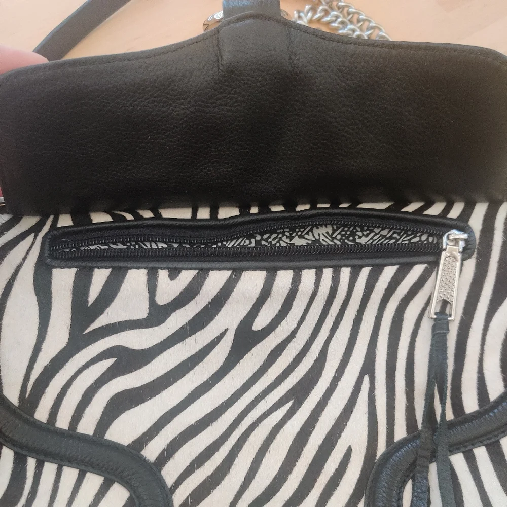 Rebecca Minkoff White Zebra Print Ponyhair Bag euc Black Cross Body Bag - Picture 4 of 10